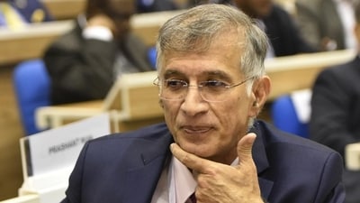 Founder & MD, Hiranandani Group Dr. Niranjan Hiranandani Founder & MD, Hiranandani Group Dr. Niranjan Hiranandani