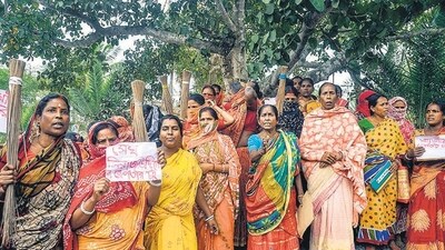 Protesters in West Bengal's North 24 Parganas district on Sunday. (PTI) Protesters in West Bengal's North 24 Parganas district on Sunday. (PTI)