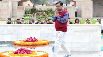 Arvind Kejriwal asserted that it was Manish Sisodia who improved the quality of education in the national capital.&nbsp; (HT Photo/Sanchit Khanna)
