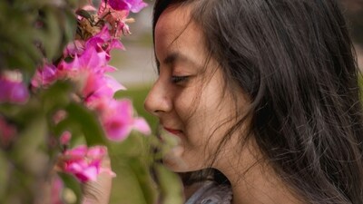 Humans can distinguish between over 1 trillion different scents, making our sense of smell incredibly complex and sensitive. (Unsplash) Humans can distinguish between over 1 trillion different scents, making our sense of smell incredibly complex and sensitive. (Unsplash)