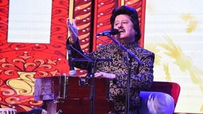 Ghazal singer Pankaj Udhas was known for his distinctive style. (HT PHOTO) Ghazal singer Pankaj Udhas was known for his distinctive style. (HT PHOTO)