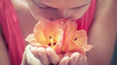Anosmia Awareness Day is commemorated every February 27 to promote awareness of anosmia, the loss of the sense of smell. This day serves as an opportunity for organizations and individuals to educate the public about this frequently underestimated condition, its causes, and its effects. In honour of the occasion, here are seven fascinating facts about the sense of smell that are sure to captivate you. (Unsplash) Anosmia Awareness Day is commemorated every February 27 to promote awareness of anosmia, the loss of the sense of smell. This day serves as an opportunity for organizations and individuals to educate the public about this frequently underestimated condition, its causes, and its effects. In honour of the occasion, here are seven fascinating facts about the sense of smell that are sure to captivate you. (Unsplash)