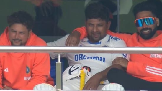 Sarfaraz Khan spotted chilling in dressing room after golden duck in 4th Test