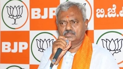Rajya Sabha election: Karnataka BJP MLA ST Somasekhar had hinted voting for Congress. Rajya Sabha election: Karnataka BJP MLA ST Somasekhar had hinted voting for Congress.