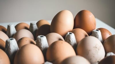 A woman from Bengaluru ended up losing over  ₹48,000 after she tried purchasing eggs for  ₹49. (Unsplash/@foodiesfeed)