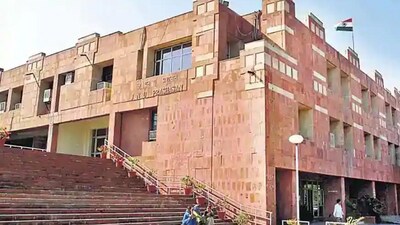 Delhi HC asks JNU to provide hostel accommodation free of cost to a visually impaired student, who was evicted from the hostel, along with other entitlements .(HT file) Delhi HC asks JNU to provide hostel accommodation free of cost to a visually impaired student, who was evicted from the hostel, along with other entitlements .(HT file)