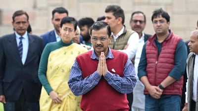 Delhi Chief Minister Arvind Kejriwal and leaders of his Aam Aadmi Party. (HT Photo/Sanchit Khanna) Delhi Chief Minister Arvind Kejriwal and leaders of his Aam Aadmi Party. (HT Photo/Sanchit Khanna)