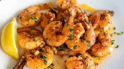 A shrimp recipe that can be made with chilli peppers – this is going to be the star of the lunch spread. (Unsplash) A shrimp recipe that can be made with chilli peppers – this is going to be the star of the lunch spread. (Unsplash)