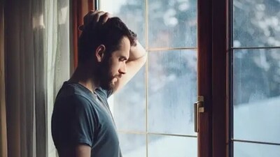 People with PDD may suffer from low self-esteem and low self-confidence. They fail to see their own abilities.&nbsp; (Unsplash)