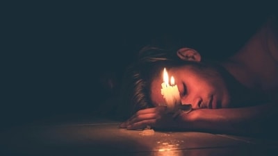 They also suffer from fatigue and absence of energy. They fail to perform daily tasks because of being burdened with overthinking and negative thoughts.&nbsp; (Unsplash)