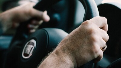 The accused was detained and charged with two charges of fraudulent use of a credit card and one count of fraudulent possession of identification. (Pixabay)