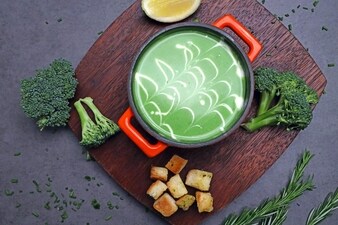 Have a nutritious bowl of spinach or broccoli soup (Pexels) Have a nutritious bowl of spinach or broccoli soup (Pexels)