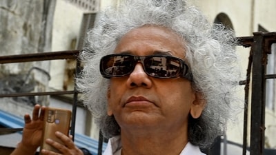 Indian musician Taufiq Qureshi visited the Udhas residence on Tuesday. Pankaj Udhas breathed his last at 72 on Monday. His family said the singer died after a prolonged illness. "With a very heavy heart, we are saddened to inform you of the sad demise of Padmashri Pankaj Udhas on 26th February 2024 due to a prolonged illness," his daughter Nayaab wrote in an Instagram post. Indian musician Taufiq Qureshi visited the Udhas residence on Tuesday. Pankaj Udhas breathed his last at 72 on Monday. His family said the singer died after a prolonged illness. "With a very heavy heart, we are saddened to inform you of the sad demise of Padmashri Pankaj Udhas on 26th February 2024 due to a prolonged illness," his daughter Nayaab wrote in an Instagram post.