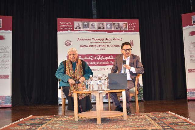 Javed Akhtar with Saif Mahmood (Courtesy Anjuman Taraqqi Urdu (Hind))