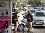 The farmers' ‘Delhi Chalo’ march has led to disruptions in fuel supply in Haryana and Punjab. (File/HT) The farmers' ‘Delhi Chalo’ march has led to disruptions in fuel supply in Haryana and Punjab. (File/HT)