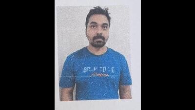 Santacruz resident arrested for duping senior citizen of  ₹1.40 crore