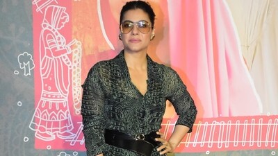 Kajol wore a green outfit with a black belt, heels and sunglasses. She praised the film and wrote on Instagram, "Best of luck @raodyness and #aamirkhan on this super cool looking film!" Kajol wore a green outfit with a black belt, heels and sunglasses. She praised the film and wrote on Instagram, "Best of luck @raodyness and #aamirkhan on this super cool looking film!"