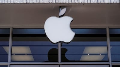 Apple shifts gears from car to AI after scrapping Project Titan. REUTERS/Joshua Roberts/File Photo (REUTERS)