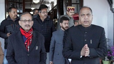 Leader of Opposition in Himachal Pradesh assembly Jairam Thakur with BJP MLAs during a visit to Raj Bhavan to meet state Governor Shiv Pratap Shukla, in Shimla, on Wednesday, (PTI) Leader of Opposition in Himachal Pradesh assembly Jairam Thakur with BJP MLAs during a visit to Raj Bhavan to meet state Governor Shiv Pratap Shukla, in Shimla, on Wednesday, (PTI)