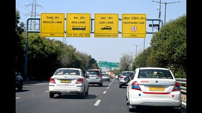 The new road will not only decongest the existing Noida-Greater Noida Expressway (above) but also connect with the Yamuna Expressway near Greater Noida’s Pari Chowk . (Sunil Ghosh/HT Photo) The new road will not only decongest the existing Noida-Greater Noida Expressway (above) but also connect with the Yamuna Expressway near Greater Noida’s Pari Chowk . (Sunil Ghosh/HT Photo)