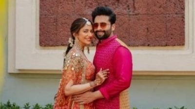 Jackky donned a pink and cream kurta designed by Kunal Rawal. (Instagram) Jackky donned a pink and cream kurta designed by Kunal Rawal. (Instagram)