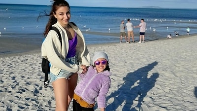 Soha Ali Khan with daughter Inaaya Naumi Kemmu (Instagram)