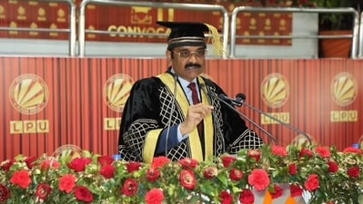 LPU Chancellor Dr Ashok Kumar Mittal addressing the students during the 11th Annual Convocation held at LPU campus. LPU Chancellor Dr Ashok Kumar Mittal addressing the students during the 11th Annual Convocation held at LPU campus.
