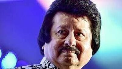 Pankaj Udhas exuded a calm aura, as though he brought with him the spirit of every song he had ever sung. (Representational Image/HT File) Pankaj Udhas exuded a calm aura, as though he brought with him the spirit of every song he had ever sung. (Representational Image/HT File)