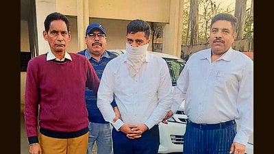 The accused in the custody of VB officials in Ludhiana. (HT) The accused in the custody of VB officials in Ludhiana. (HT)
