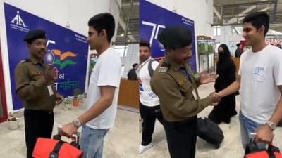 Shubman Gill meets Robin Minz's father Francis. Shubman Gill meets Robin Minz's father Francis.