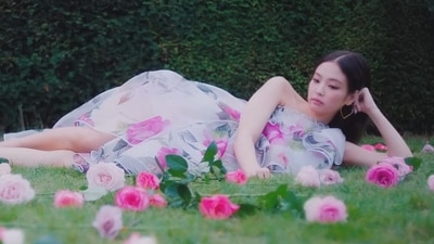 Jennie Kim in Solo music video (2018) (YouTube / BLACKPINK)