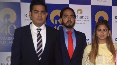Akash Ambani, Anant Ambani and Isha Ambani. (ABHIJIT BHATLEKAR/MINT)