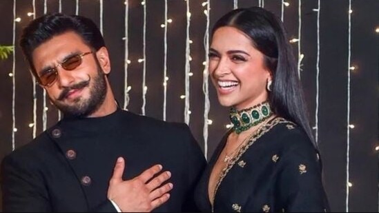 Deepika Padukone, Ranveer Singh announce they are having a baby in September | Bollywood - Hindustan Times