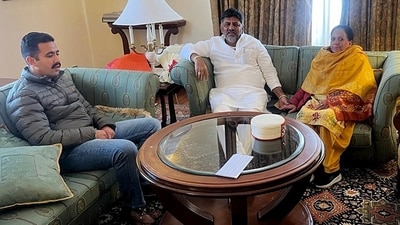 Karnataka deputy CM DK Shivakumar met Himachal Pradesh Congress Committee President Pratibha Singh, in Shimla on Thursday. (ANI photo) Karnataka deputy CM DK Shivakumar met Himachal Pradesh Congress Committee President Pratibha Singh, in Shimla on Thursday. (ANI photo)