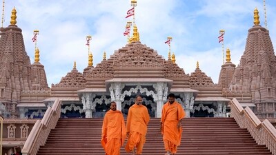 Hindu monks walk down the stairs of the first stone-built Hindu temple in Abu Mureikha, 40 kms, 25 miles, northeast of Abu Dhabi, United Arab Emirates (AP) Hindu monks walk down the stairs of the first stone-built Hindu temple in Abu Mureikha, 40 kms, 25 miles, northeast of Abu Dhabi, United Arab Emirates (AP)