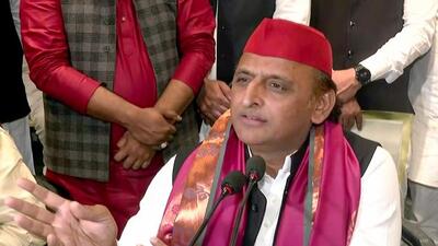Samajwadi Party national president Akhilesh Yadav at a press conference in Lucknow on Friday. (ANI PHOTO) Samajwadi Party national president Akhilesh Yadav at a press conference in Lucknow on Friday. (ANI PHOTO)