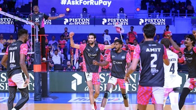 Calicut Heroes vs Mumbai Meteors Calicut Heroes vs Mumbai Meteors