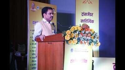 Social welfare minister Asim Arun speaking at the Transgender Sahityik Evam Sanskritik Samaroh (HT Photo) Social welfare minister Asim Arun speaking at the Transgender Sahityik Evam Sanskritik Samaroh (HT Photo)