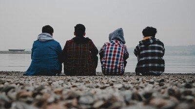Be Mindful of Social Media: Monitor your child's social media use and help them develop healthy boundaries to avoid negative impacts on their mental health. (Unsplash) Be Mindful of Social Media: Monitor your child's social media use and help them develop healthy boundaries to avoid negative impacts on their mental health. (Unsplash)