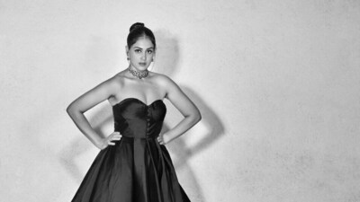 Genelia D'Souza rocked a black off-shoulder dress with a long train and high heels. The finished the look with a bun and a necklace. Her husband Riteish Deshmukh will be her +1. Genelia D'Souza rocked a black off-shoulder dress with a long train and high heels. The finished the look with a bun and a necklace. Her husband Riteish Deshmukh will be her +1.