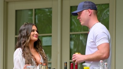 Love is Blind S6 Jessica Vestal hints at dating another co-star (Netflix) Love is Blind S6 Jessica Vestal hints at dating another co-star (Netflix)
