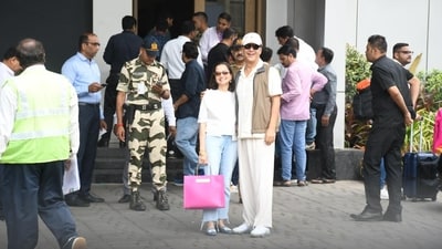 12 Fail filmmaker Vidhu Vinod Chopra and film critic-wife Anupama Chopra were spotted at Mumbai's private airport as they left for Anant Ambani and Radhika Merchant's pre-wedding festivities in Jamnagar. 