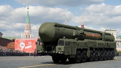FILE PHOTO: A Russian Yars intercontinental ballistic missile system drives during a military parade on Victory Day, which marks the 78th anniversary of the victory over Nazi Germany in World War Two, in Red Square in central Moscow, Russia May 9, 2023. (Pelagiya Tikhonova/Moscow News Agency/Handout via REUTERS)