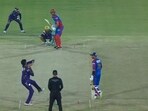 Usman Tariq grabs attention for his bizarre action Usman Tariq grabs attention for his bizarre action