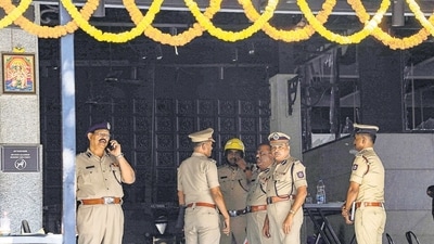 Police personnel at the Rameshwaram Cafe after a blast, in Bengaluru (PTI) (HT_PRINT) Police personnel at the Rameshwaram Cafe after a blast, in Bengaluru (PTI) (HT_PRINT)