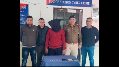 The accused in police custody in Chandigarh. (HT PHOTO) The accused in police custody in Chandigarh. (HT PHOTO)
