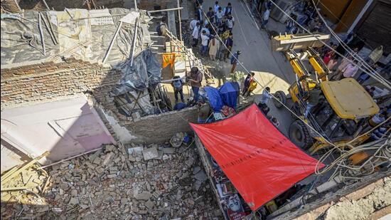 A view of the house of Wakeel Hassan that was razed after a demolition drive at Khajoori Khas in northeast Delhi on February 29. (Raj K Raj/HT photo)