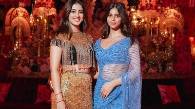 While Navya opted for a gold and black ethnic look, Suhana opted for an old-school Bollywood look in a sheer blue saree. (ANI Picture Service)
