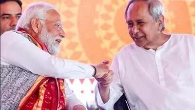 Odisha chief minister Naveen Patanik (right) with Prime Minister Narendra Modi. (File) Odisha chief minister Naveen Patanik (right) with Prime Minister Narendra Modi. (File)