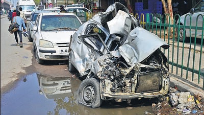 The mangled remains of the car at the Badarpur police station on Sunday. (Vipin Kumar/HT photo) The mangled remains of the car at the Badarpur police station on Sunday. (Vipin Kumar/HT photo)